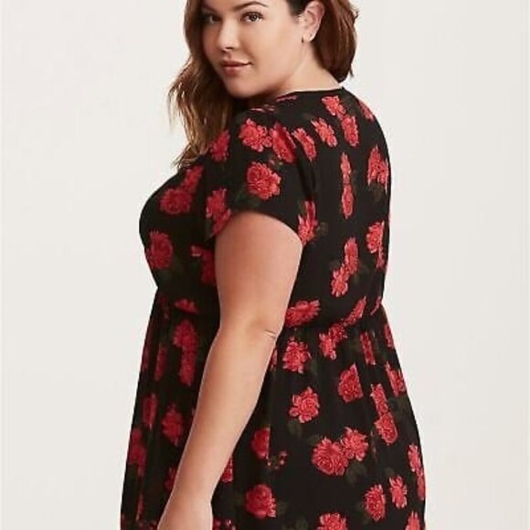 Torrid Size 2 Rose Floral Print Georgette Blouse - Picture 2 of 9